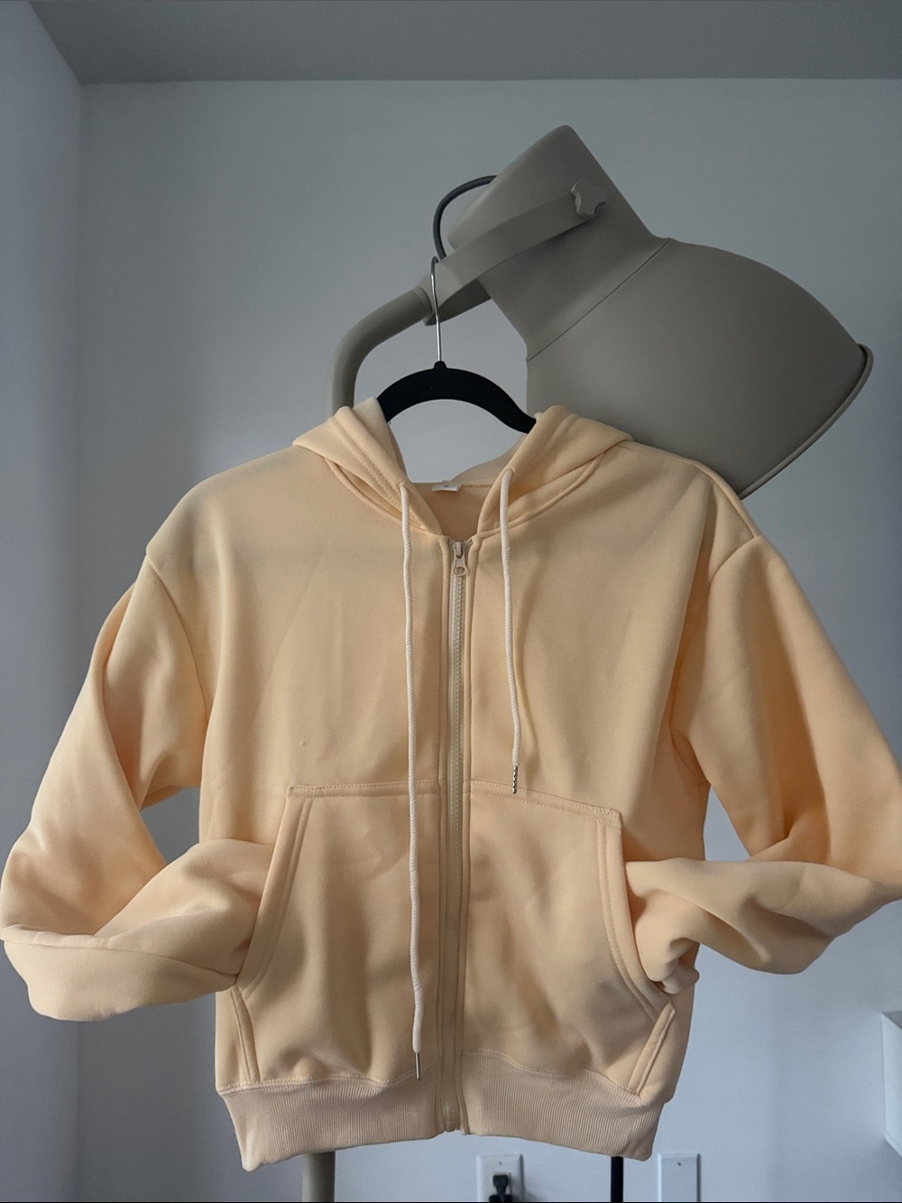 Zip-Up crop Hoodie - Womens